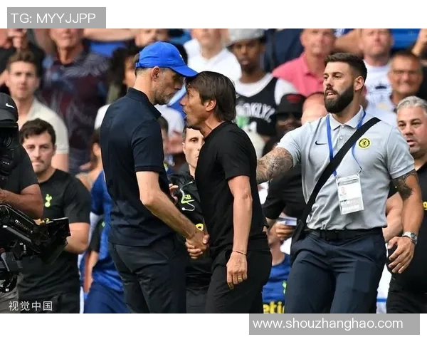 国王杯激战那不勒斯与热刺握手言和神扑瞬间点燃全场气氛 国王杯激战那不勒斯与热刺握手言和神扑瞬间点燃全场气氛