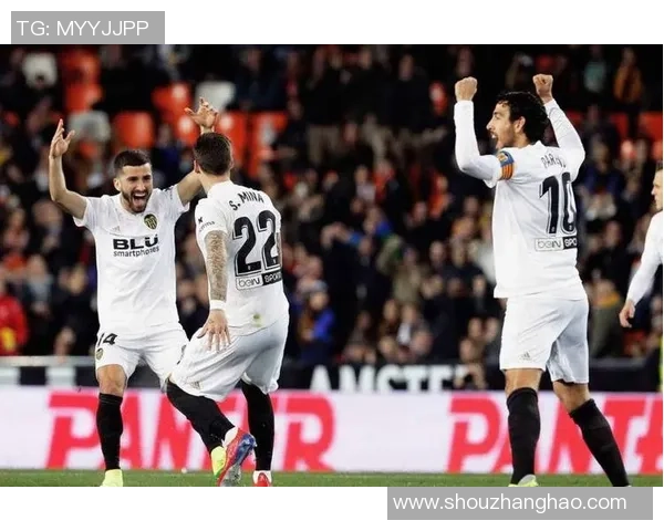 欧联杯精彩对决皇马凭点球战胜国米全场沸腾瞬间回顾